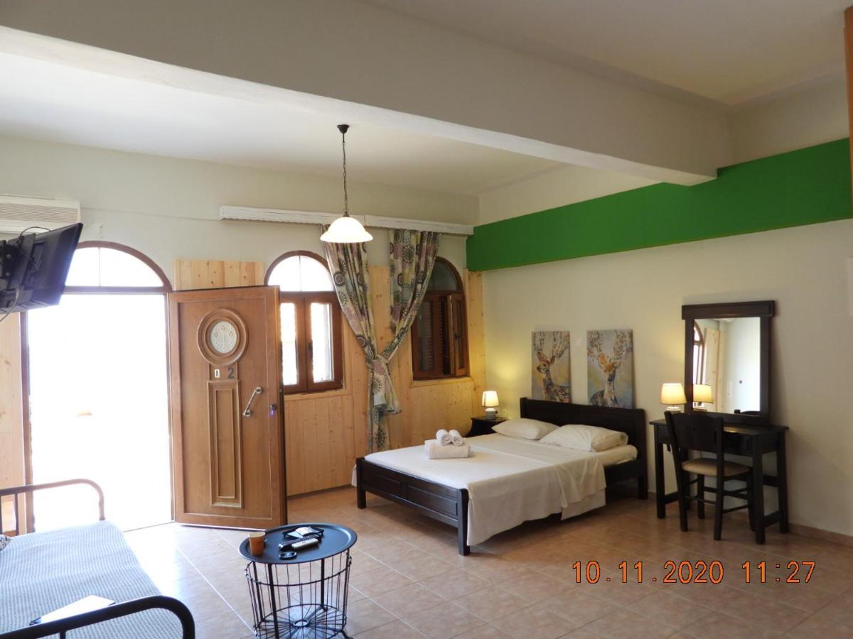 Sophia Limeni Apartments And Studios Екстер'єр фото
