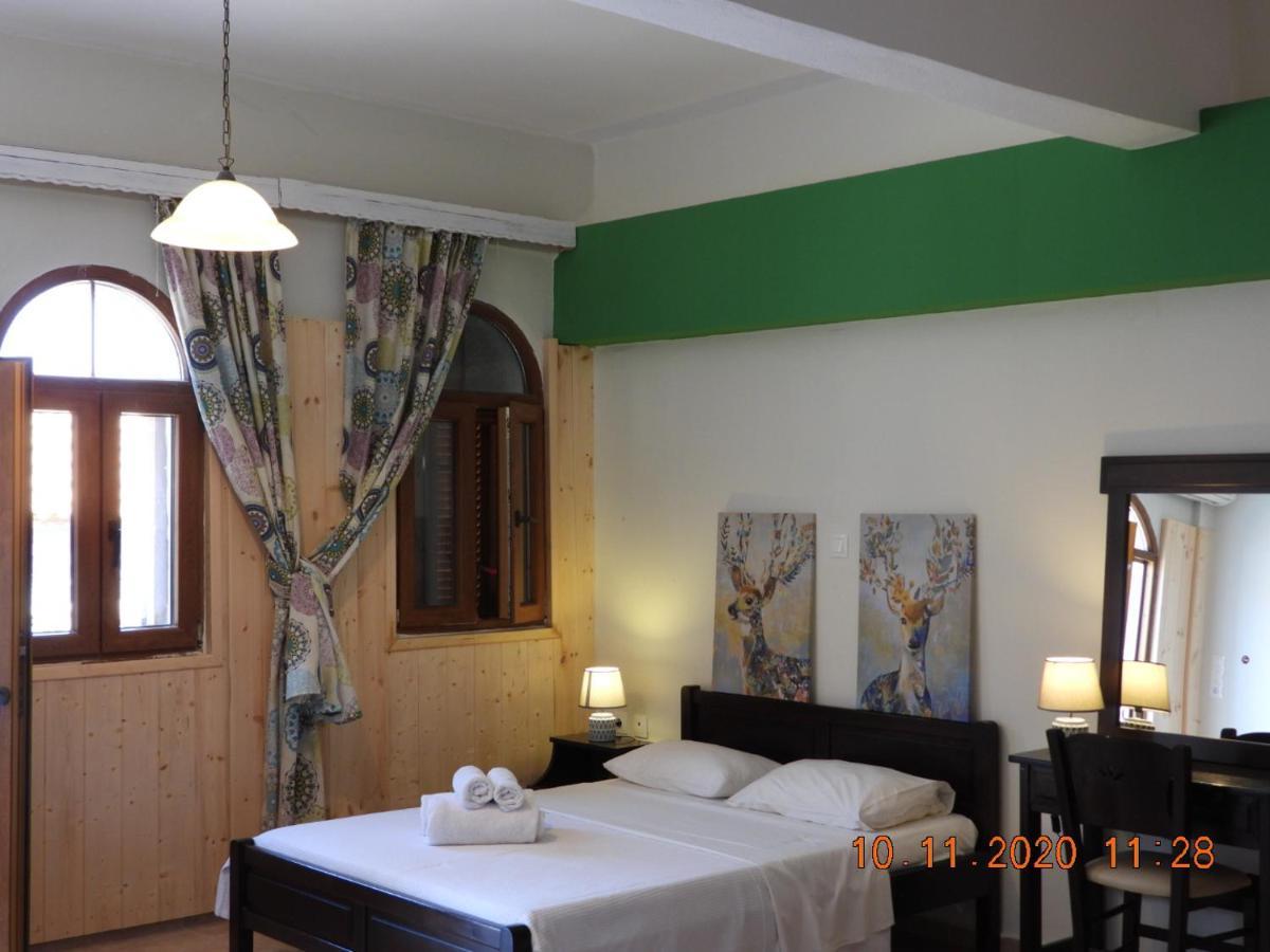 Sophia Limeni Apartments And Studios Екстер'єр фото