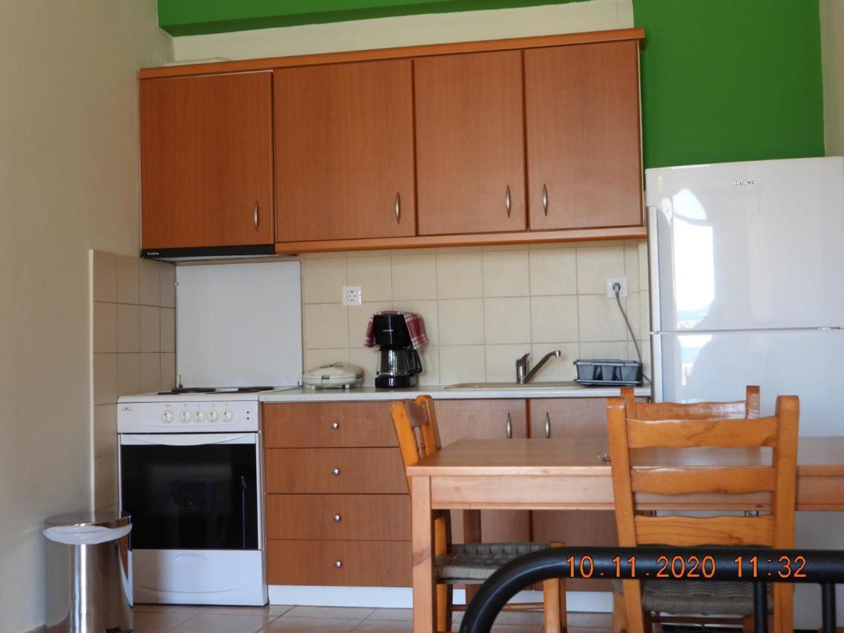 Sophia Limeni Apartments And Studios Екстер'єр фото