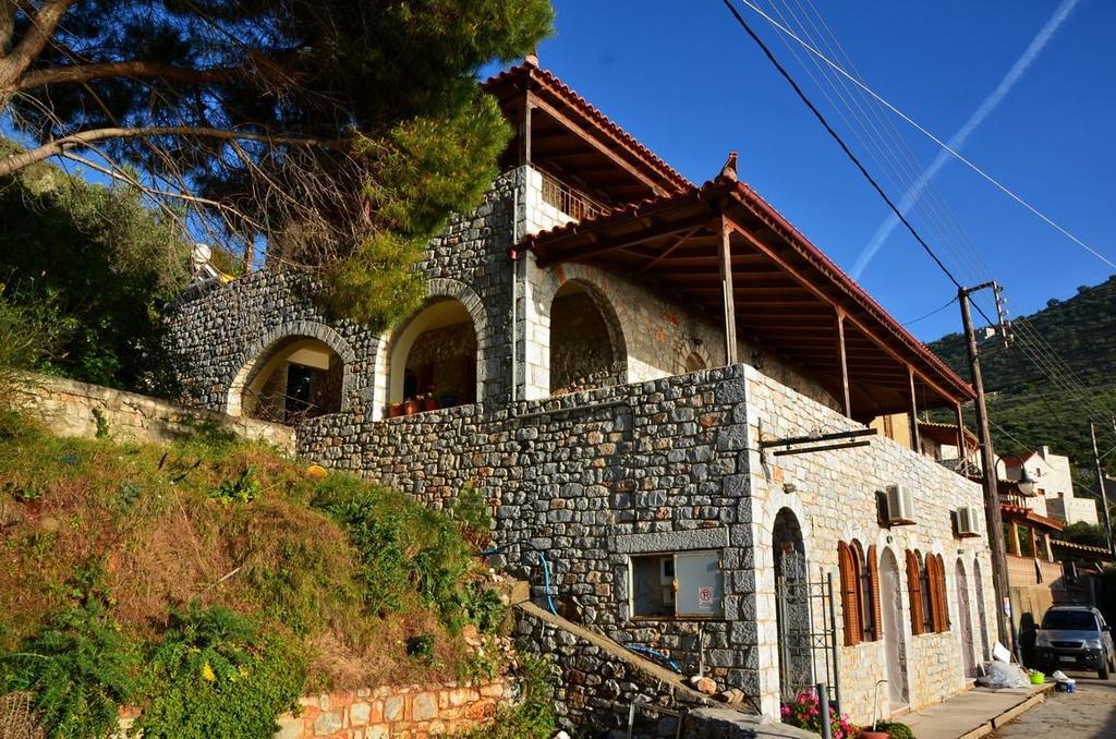 Sophia Limeni Apartments And Studios Екстер'єр фото